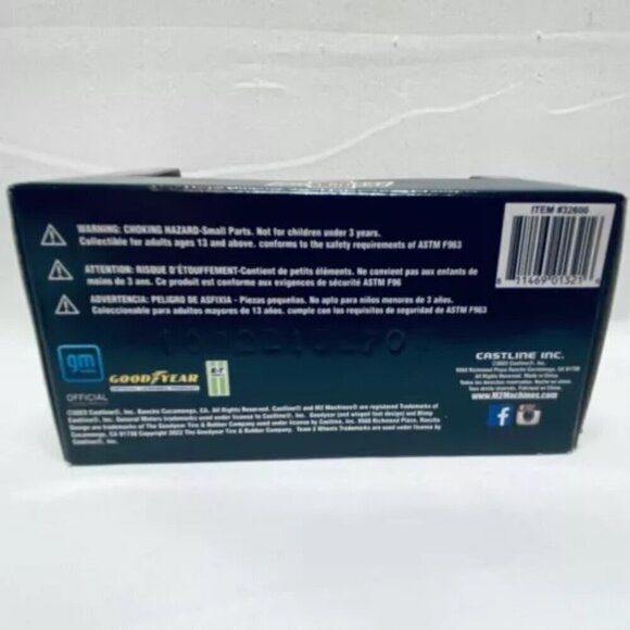 M2 Machines 1967 Chevrolet Camaro Z/28 RS Black 1:64 Die-cast Limited Model Car - Picture 9 of 13